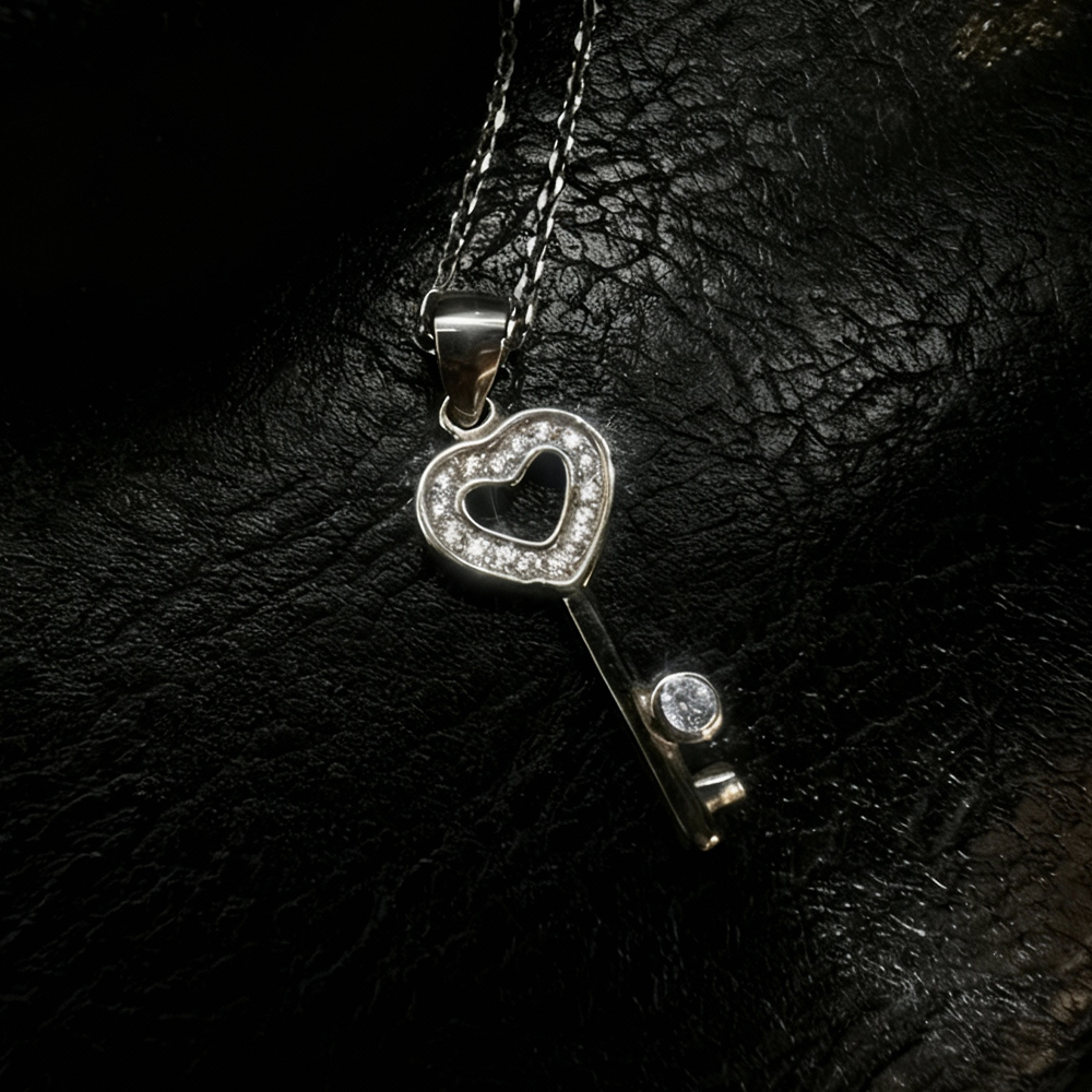 زنجیر ، پلاک نقره مدل کلید قلب